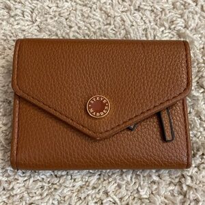 Steve Madden mini wallet